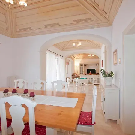 Olhos De Agua Sleeps 12 With Pool And Air Con Villa Olhos de Agua (Albufeira)