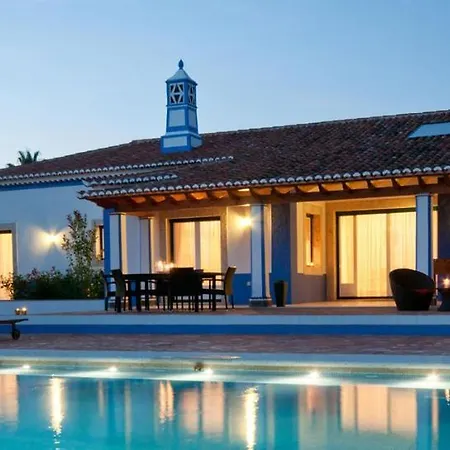 Olhos De Agua Sleeps 12 With Pool And Air Con Olhos de Agua (Albufeira)