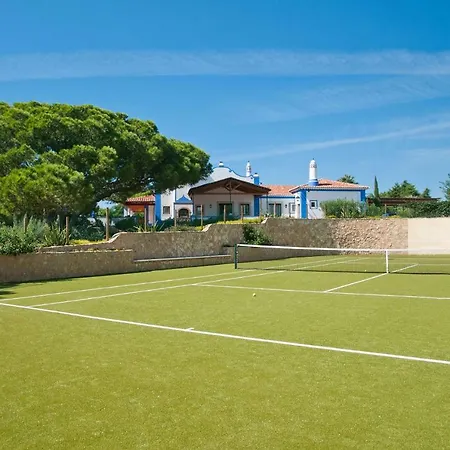 Olhos De Agua Sleeps 12 With Pool And Air Con *